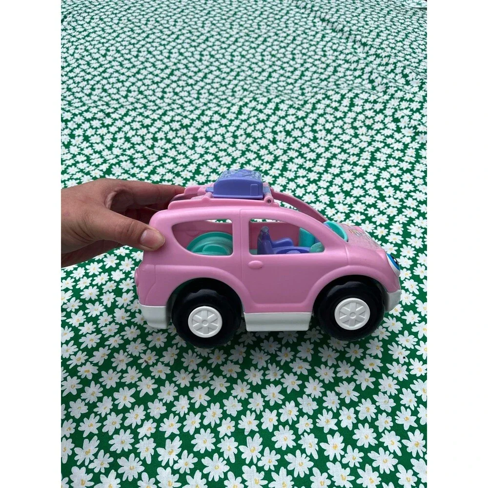 2009 Fisher-Price Little People Musical Pink SUV